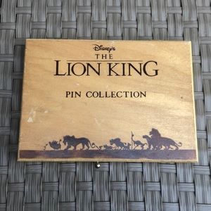 Disney’s The Lion King Pin Collection (6)